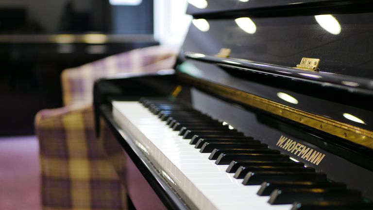 Piano 6